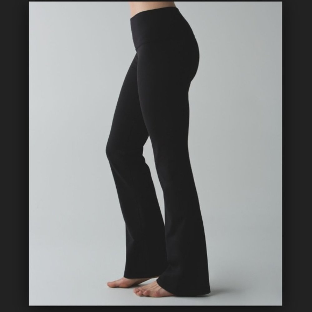 LULULEMON Groove Quilting Reversible Pant Flare